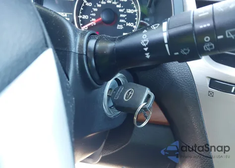 2013 Subaru Outback 2.5I Limited из США, поврежденный, VIN 4S4BRBKCXD3217234